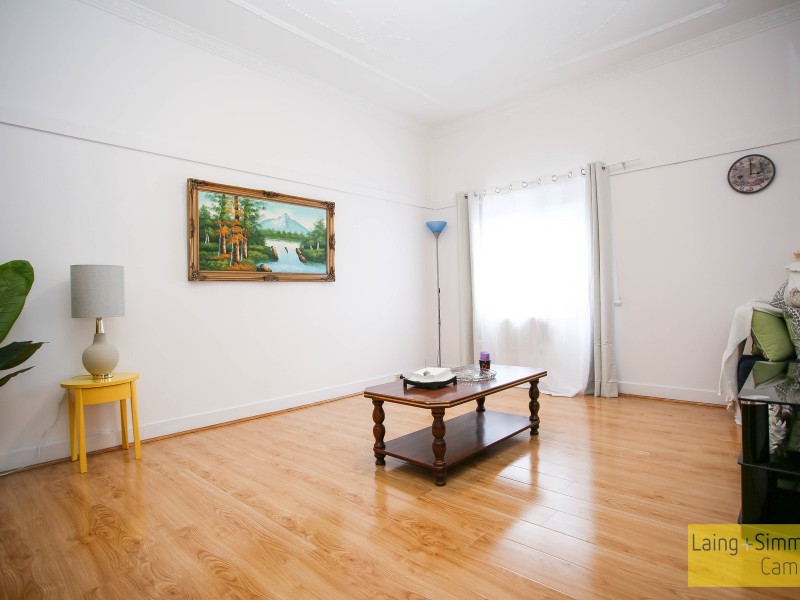 62 Benaroon Rd, Lakemba NSW 2195