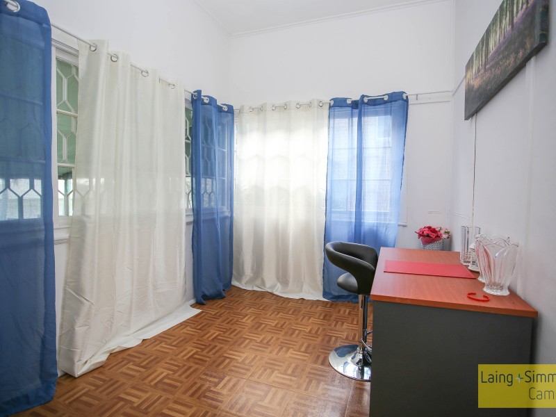 62 Benaroon Rd, Lakemba NSW 2195