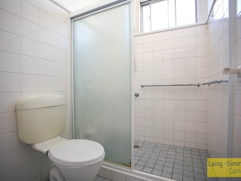 62 Benaroon Rd, Lakemba NSW 2195