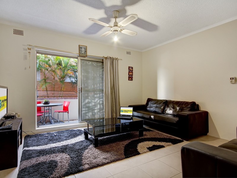 3/33 Bexley Rd, Campsie NSW 2194