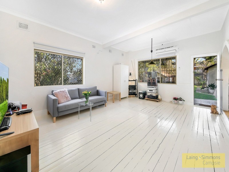 81  Knox St, Belmore NSW 2192