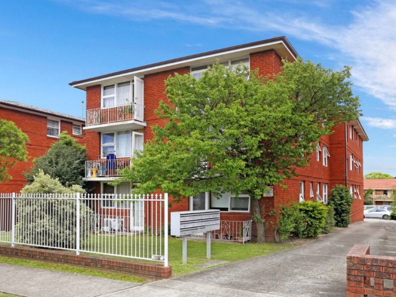 8/127 Evaline St, Campsie NSW 2194