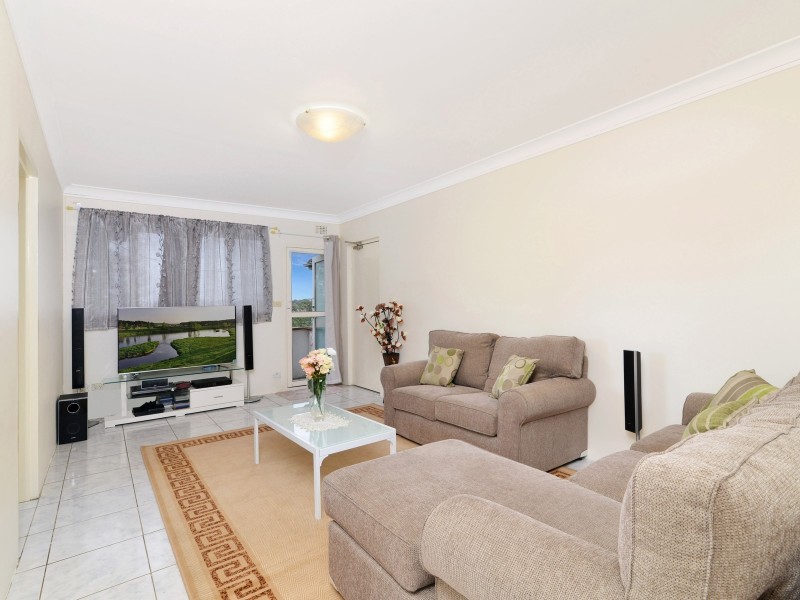 10/64 Fairmount St, Lakemba NSW 2195