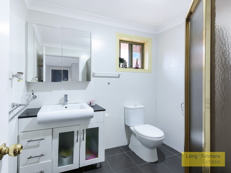 1/14 Hugh st, Belmore NSW 2192