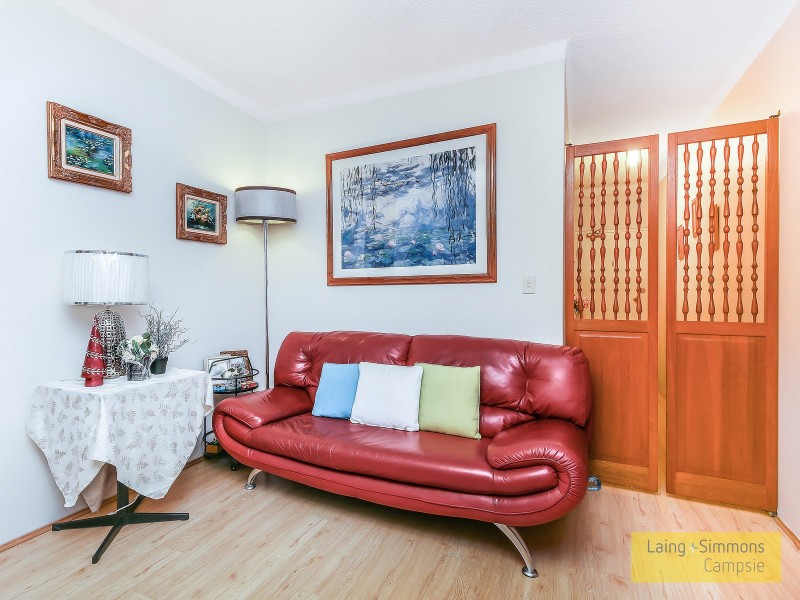 1/2  Fifth Ave, Campsie NSW 2194