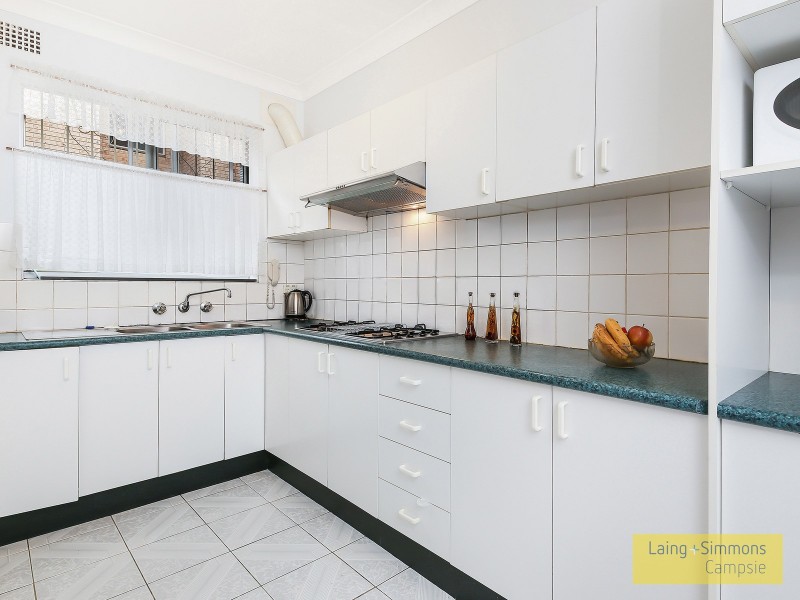 1/2  Fifth Ave, Campsie NSW 2194