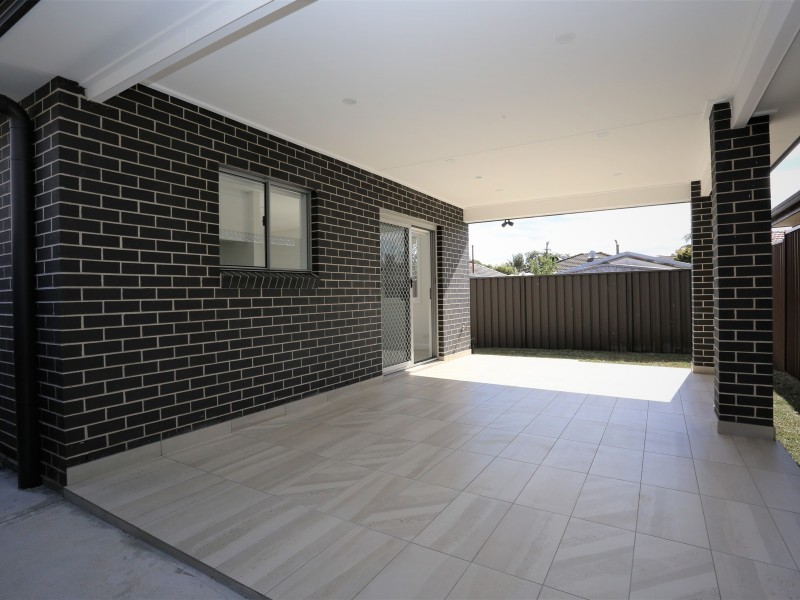 9A Iris Avenue, Riverwood NSW 2210