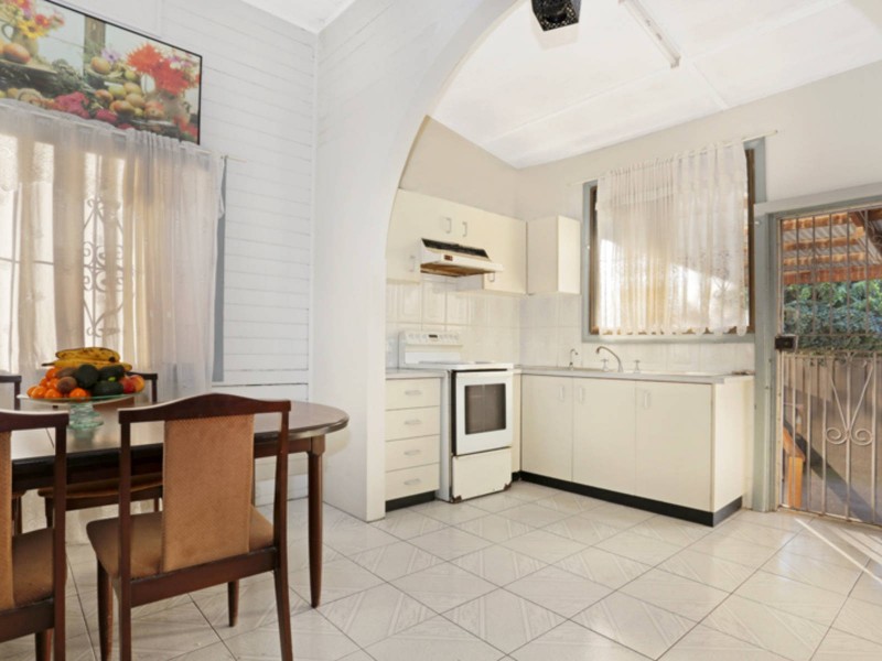 43 Amy Street, Campsie NSW 2194