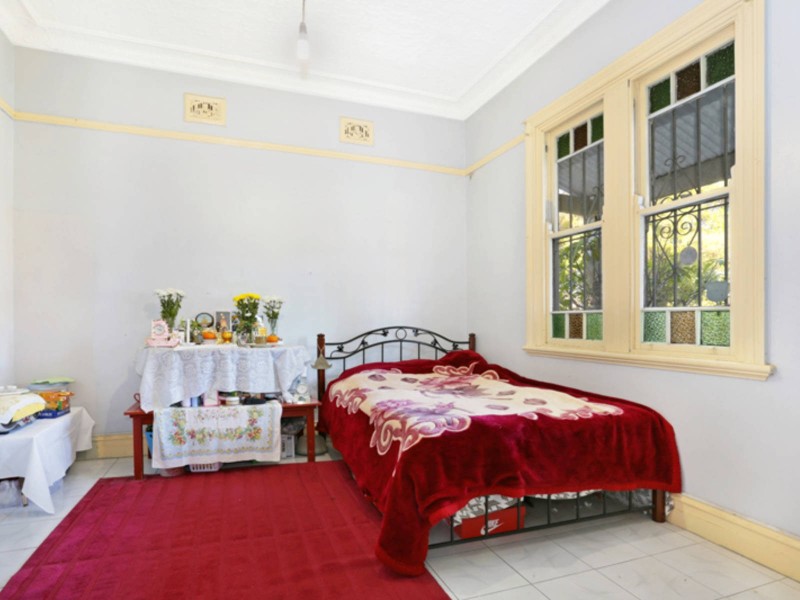 43 Amy Street, Campsie NSW 2194