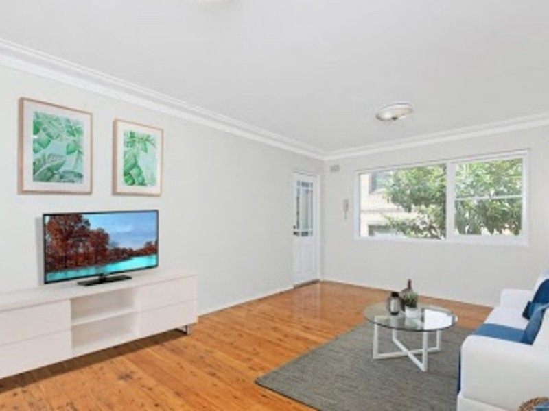 4 Hill St, Campsie NSW 2194