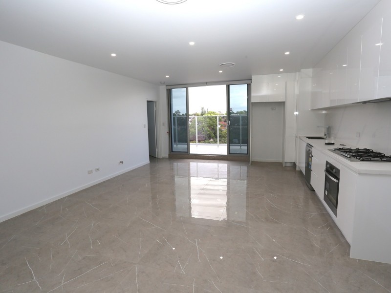 18 Ferguson Ave, Wiley Park NSW 2195