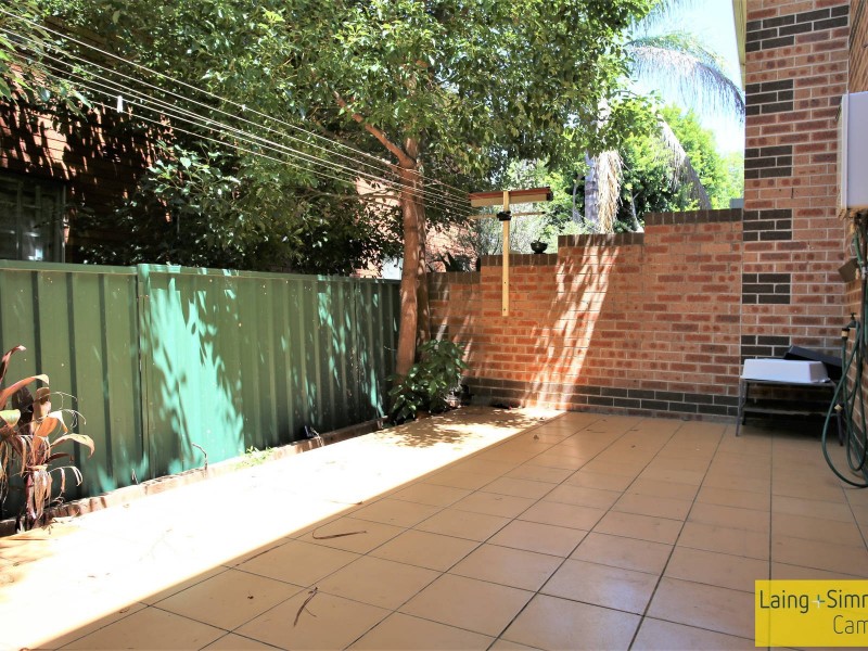 2/8 Gould Street, Campsie NSW 2194