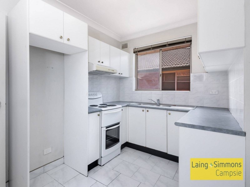 8/24 Hampden Road, Lakemba NSW 2195