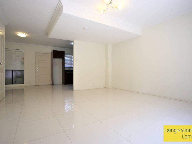 2/31-33 Dryden Street, Campsie NSW 2194