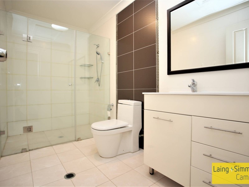 2/31-33 Dryden Street, Campsie NSW 2194