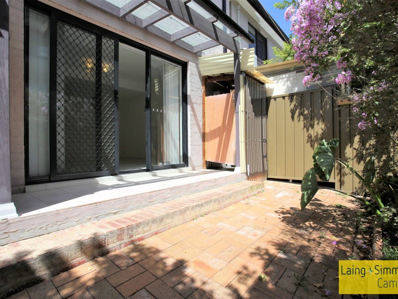2/31-33 Dryden Street, Campsie NSW 2194