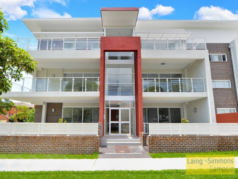 22 Seventh Ave, Campsie NSW 2194