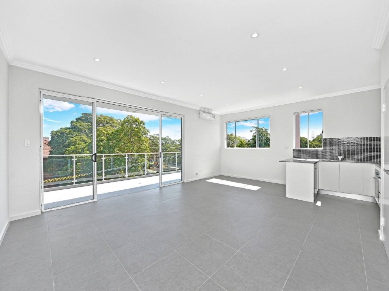 24 Seventh Ave, Campsie NSW 2194