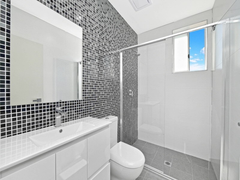 24 Seventh Ave, Campsie NSW 2194