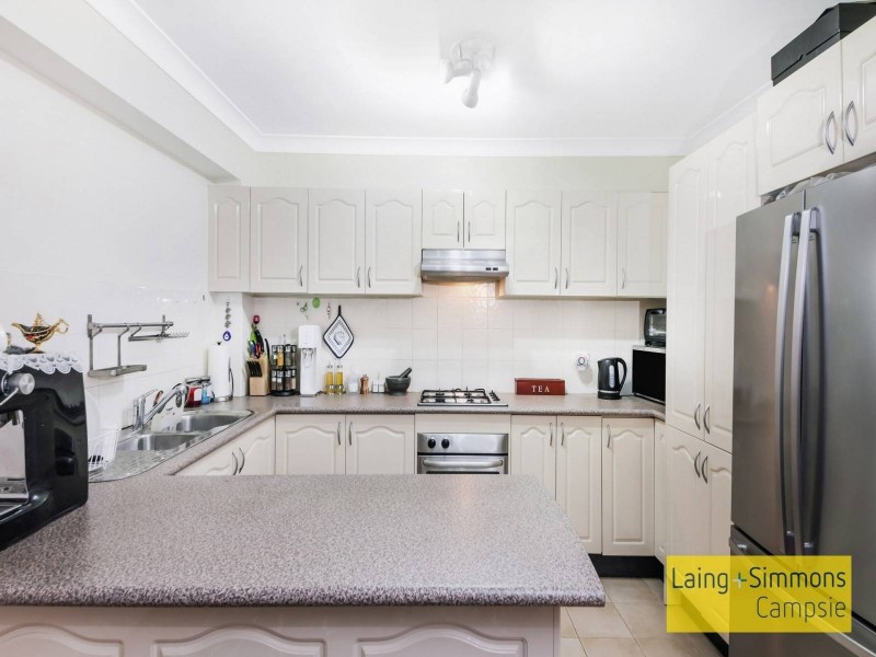 12/14 Weigand Avenue, Bankstown NSW 2200