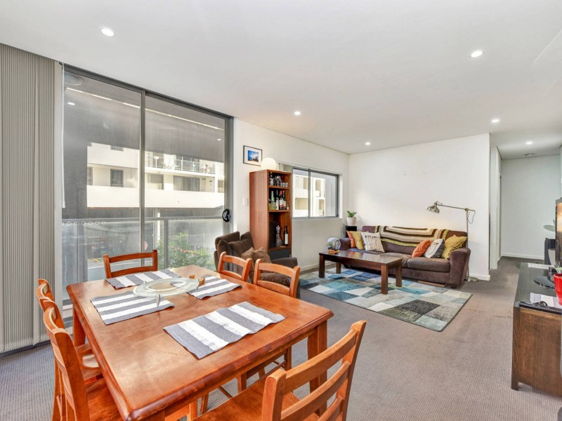 9/4 Charles Street, Canterbury NSW 2193