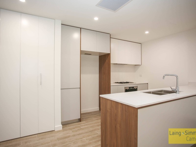 B305/40-42 Loftus Crescent, Homebush NSW 2140