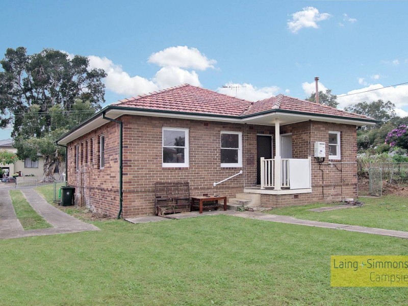 17 Armitree St, Kingsgrove NSW 2208