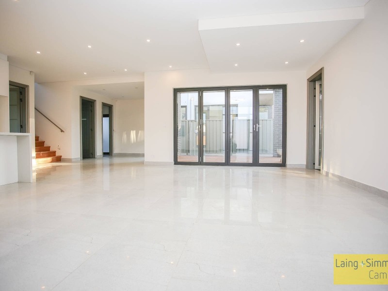 28b Cooloogatta Rd, Beverly Hills NSW 2209