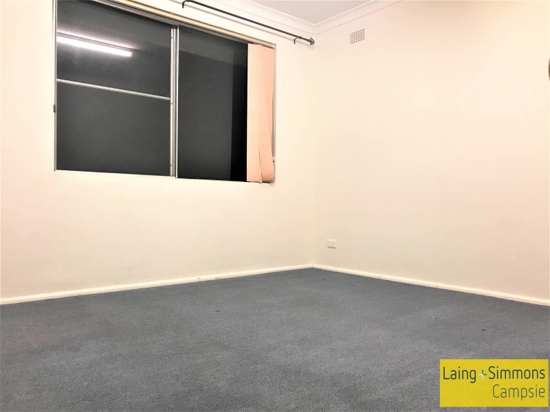 4 Howard St, Canterbury NSW 2193