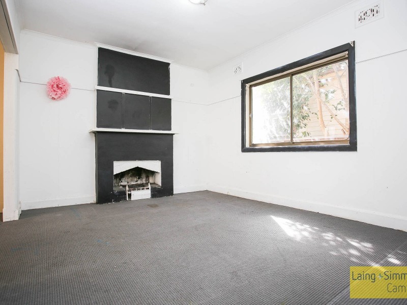 5 Robinson St North, Wiley Park NSW 2195