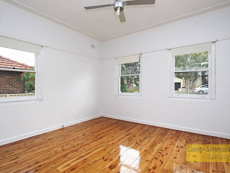 17     Armitree St., Kingsgrove NSW 2208