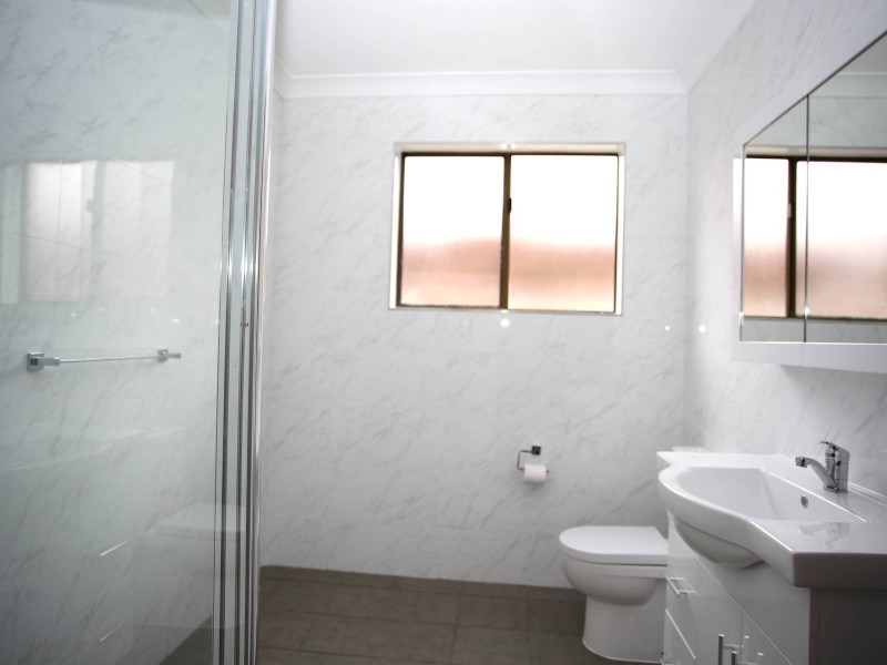 14 Loftus St, Campsie NSW 2194