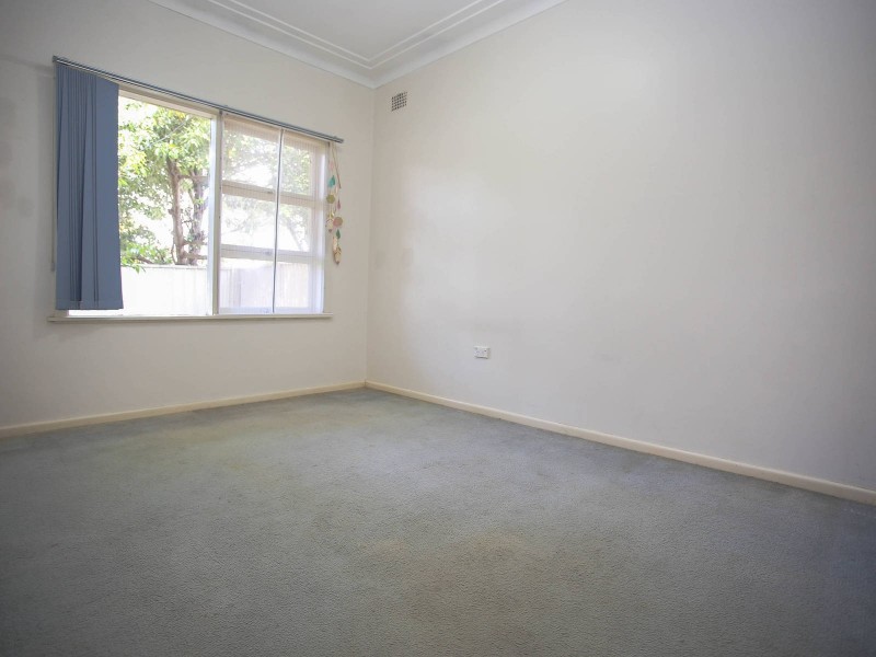 1/7 Broad Street, Croydon Park NSW 2133