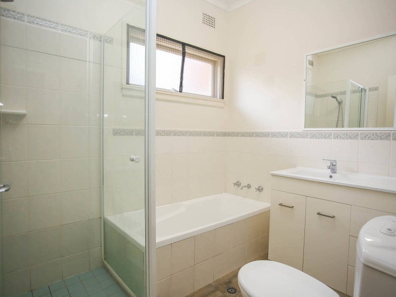 1/7 Broad Street, Croydon Park NSW 2133