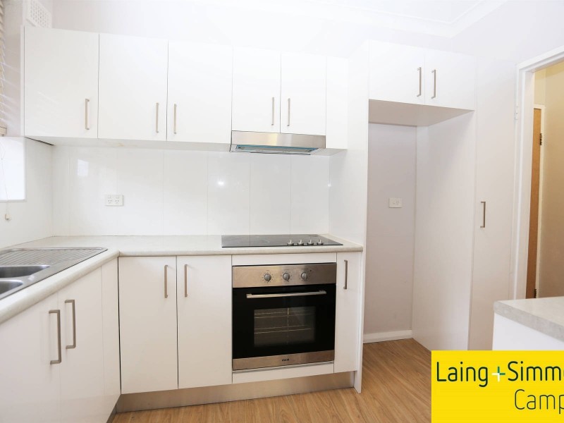7 Fletcher St, Campsie NSW 2194