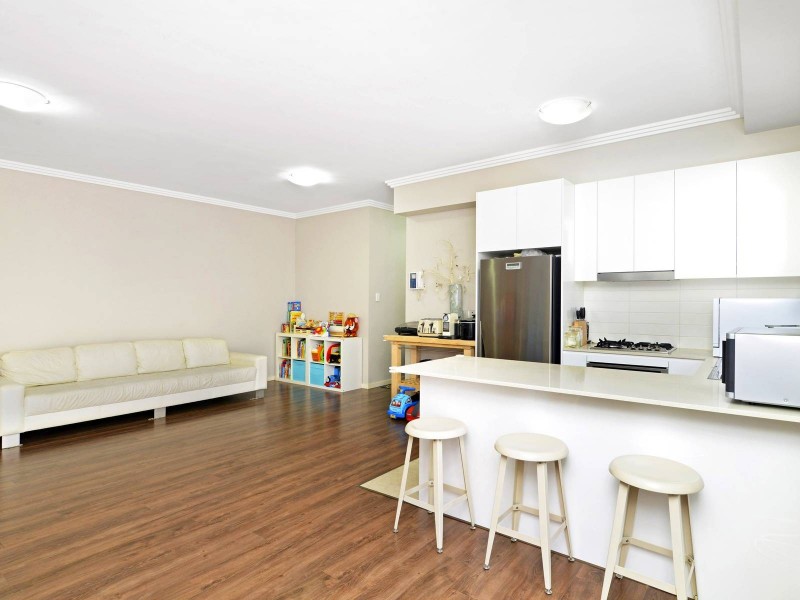 92 Liverpool Rd, Burwood Heights NSW 2136