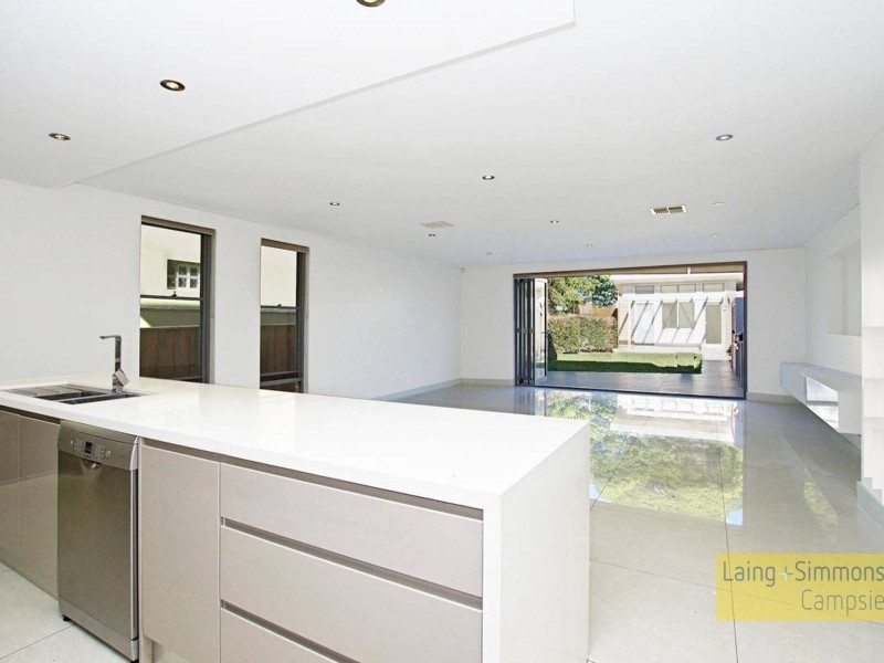 30 Surrey St, Marrickville NSW 2204