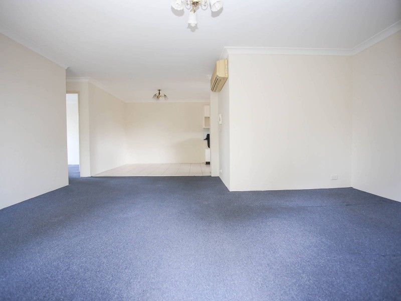 8/7 Third Avenue, Campsie NSW 2194