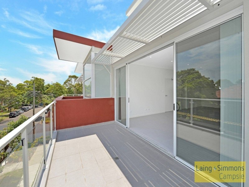 24 Seventh Ave, Campsie NSW 2194