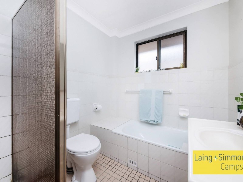 10/18  Gordon Street, Bankstown NSW 2200