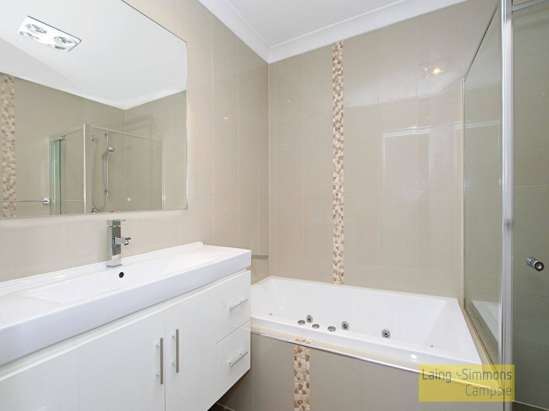 47 Lauma Ave, Greenacre NSW 2190