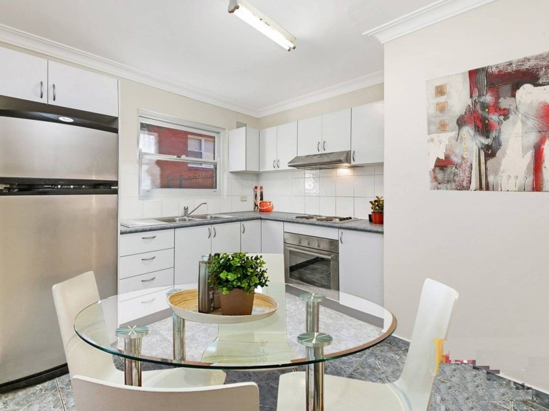 5/4 Hill Street, Campsie NSW 2194