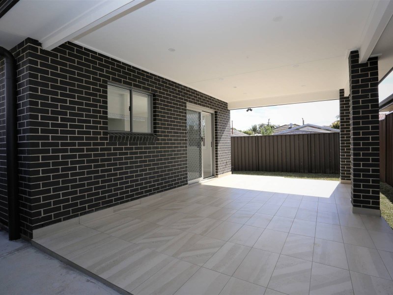 9a Iris Avenue, Riverwood NSW 2210