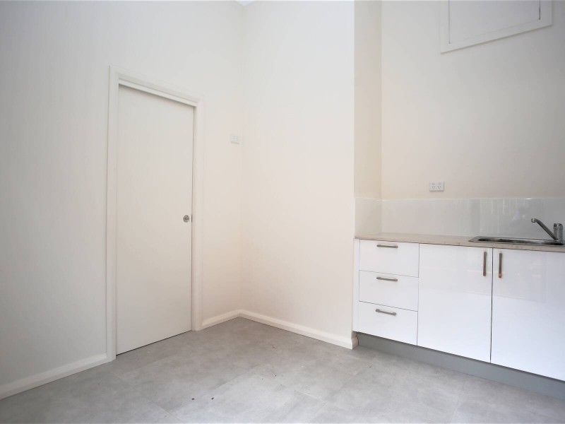 1/50 Claremont Street, Campsie NSW 2194