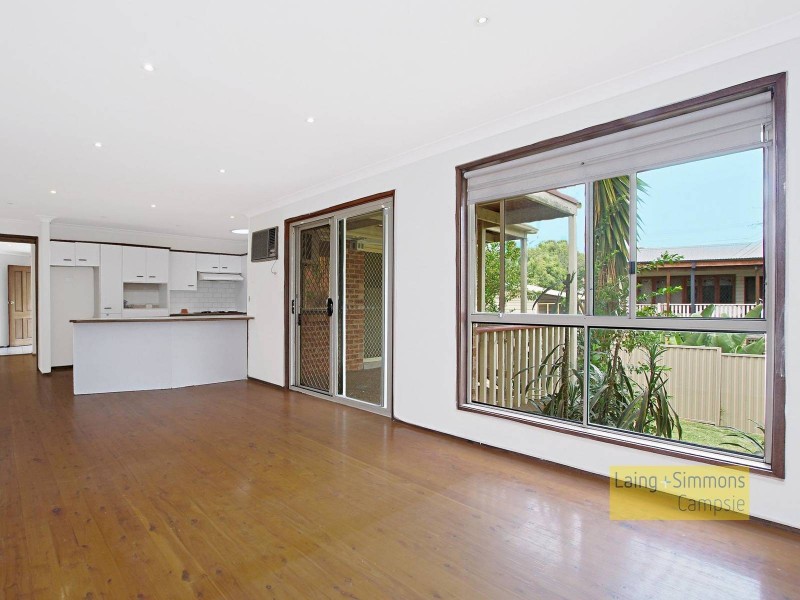 3 Hishion Place, Georges Hall NSW 2198