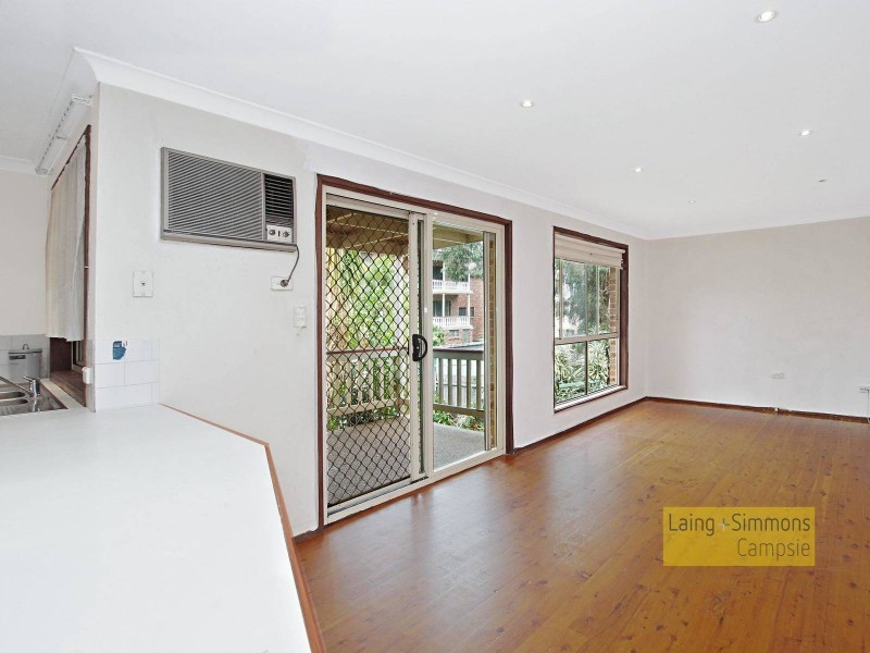 3 Hishion Place, Georges Hall NSW 2198