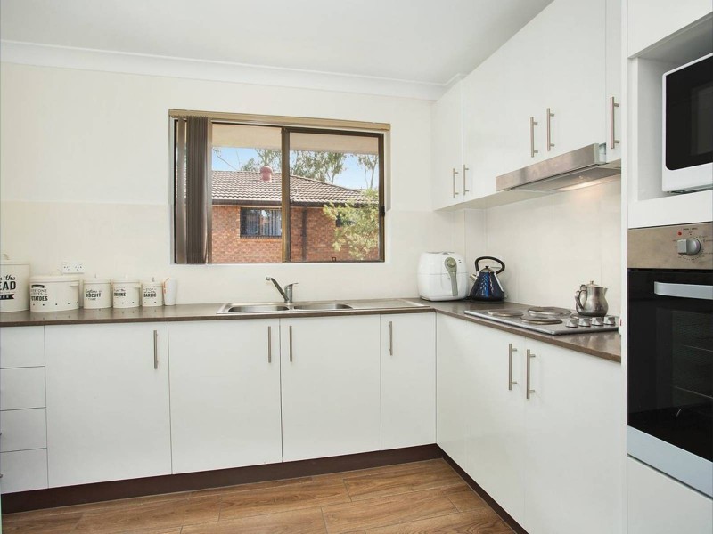 73 Meredith St, Bankstown NSW 2200