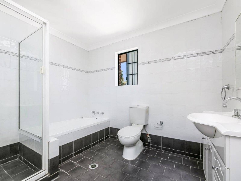 7/12-14 Albert Street, Campsie NSW 2194