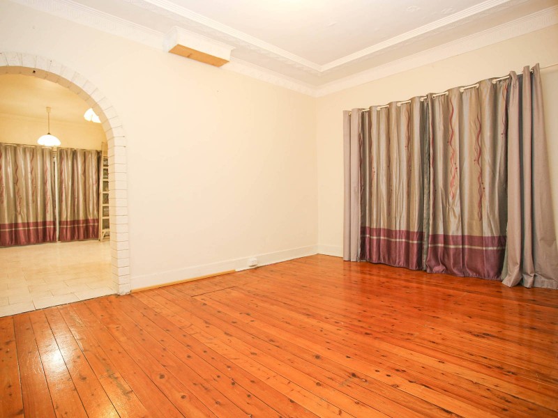 21 Stanley Street, Campsie NSW 2194