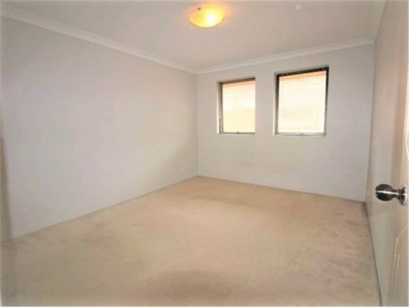 8/7 Derwent Street South Hurstville, Hurstville NSW 2220